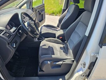 Volkswagen Touran 1,4tsi Highline model 2011 - 7