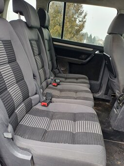 Volkswagen Touran - 7
