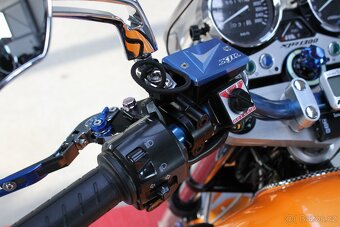Yamaha XJR 1300 2001 - 7