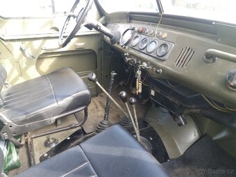 UAZ 469 - 7