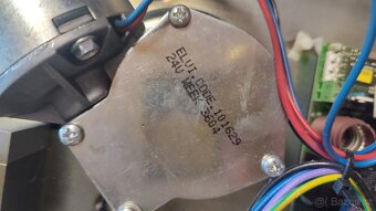 elektrická garážová vrata motor a pojezd NICE SP6000 - 7