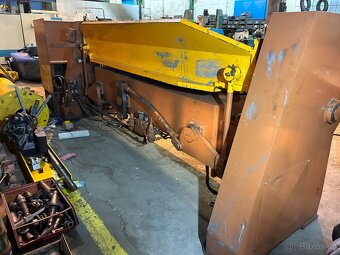 Švédská ohýbačka plechu 2500x6mm - 7