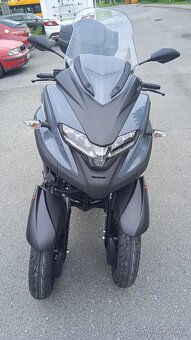 Yamaha Tricity 300 - 7