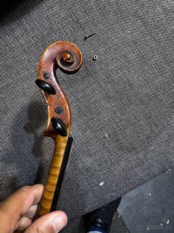 Prodám staré housle 4/4 Schönbach - 7