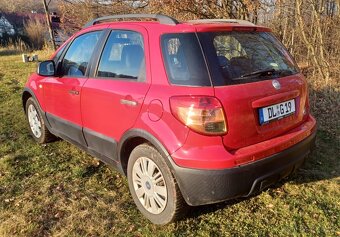 🚗 Fiat Sedici 1.6 Benzín (2008) - 7