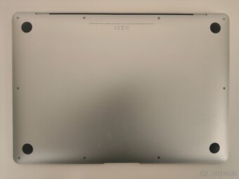 MacBook Air 2020 M1 | 8GB • 256GB SSD - 7