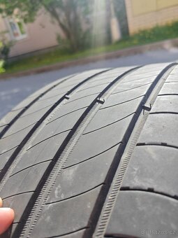 Michelin primacy 4 245/40R18 - 7