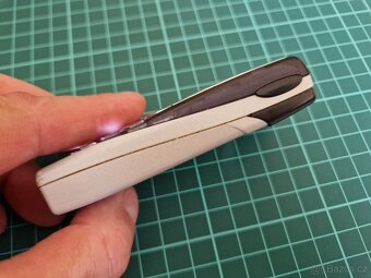 Nokia 8310 - 7