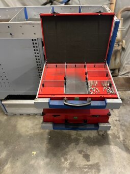 DÍLENSKÁ VESTAVBA BOTT VARIO - 7