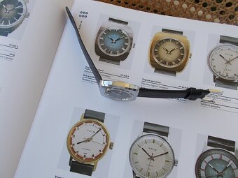 pekne funkcni hodinky prim 17 jewels kostky 1975 - 7