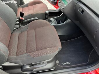 🚗 Prodám Škoda Fabia II Sport 1.2 TSI 63 kW – r. 2011, červ - 7