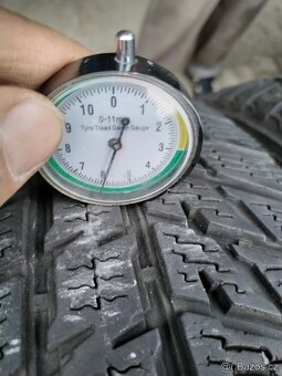 215/65/17 zimní pneu NOKIAN a PIRELLI 215/65 R17 - 7