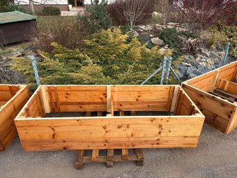Vyvýšený záhon - 7