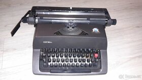 Psací stroj Consul model 2226 - 7