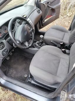 Ford fokus 1.6 16v - 7