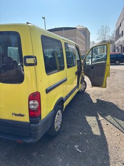 Renault Master 2.5 - 7