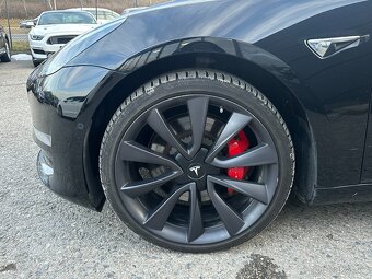 Tesla Model 3 2020 - 7