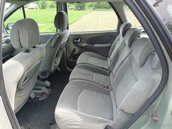 Renault MEGANE SCENIC - 7