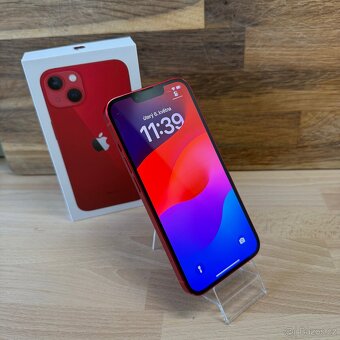 iPhone 13 128GB, červený (12 měsíců záruka) - 7