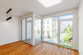 Pronájem moderního bytu 2+kk, 48 m² - 7