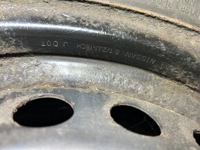 215/65 R16 zimni včetně disku - 7