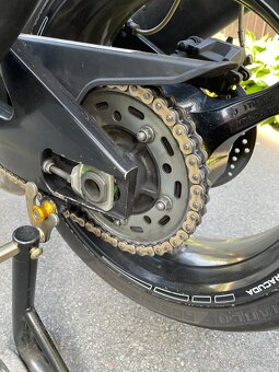 Suzuki GSX-R 1000 K8 - 7
