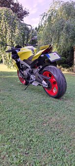 Aprilia Tuono 660 - 7