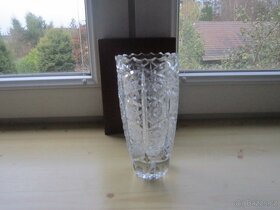 Broušená vázička - 7