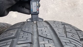 Zimní pneu 235/55/18 Pirelli - 7