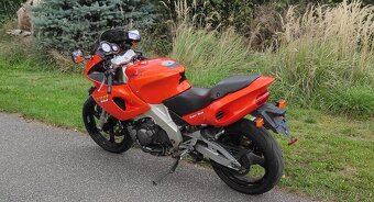 Yamaha SZR 660 výkon 35kW - 7