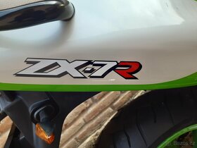 KAWASAKI ZX7R - 7
