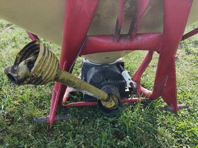 Rozmetadlo průmyslových hnojiv Vicon - 7