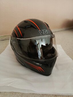 Výklopná helma - 7