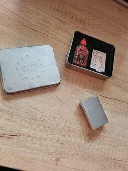 Zapalovač Zippo + další 3 ks - 7