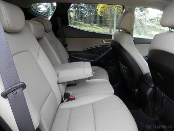 Hyundai Santa Fe 2.2CRDi 4x4, AT, Panorama, 1.maj. ČR - 7
