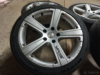 Originál alu Kola MOMO R18 5x120 - 7