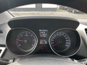 Hyundai i30 1.6CRDi • 81kw • 5/2015 • 1.Majitel • CEBIA - 7