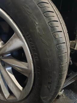 BMW kola F10 F11 pneu Pirelli Cinturato 225/55 R17 - 7