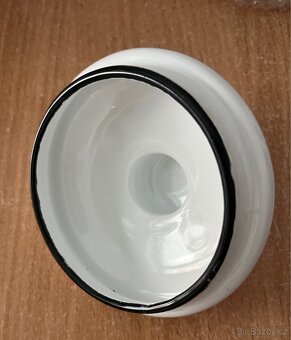 Smaltovaná konvička 1.1L - 7