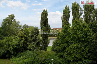 Prodej dvougeneračního bytu 4+1/L, Kralupy n/Vlt - 7