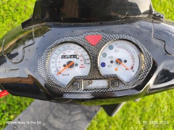 Skutr-Raptur 125 - 7