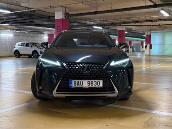 Lexus UX 250h - 7