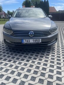 Volkswagen Passat - 7