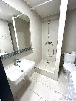 byt 1+kk (loft), 28m2 v ul. Poděbradská, Praha 9 - Vysočany - 7