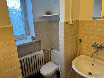 Pronájem bytu 2+1, 76 m² – centrum Pardubic - 7