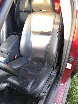Volvo XC90 D5 manuál 7 míst - 7