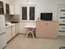 Apartmány 3kk+terasa, výhled, 50m od moře Chorvatsko - 7