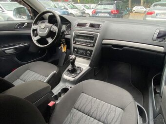 Škoda Octavia Combi 1.6TDI 77kW klima tažné 135tkm 2012 STK - 7
