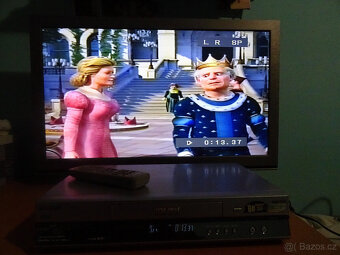 SUPER - S-VHS videorekordér PANASONIC NV-SV120,3D DNR,6 HLAV - 7