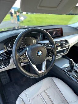 BMW 5 G31 LCI 530 d /xDrive/DPH/ - 7